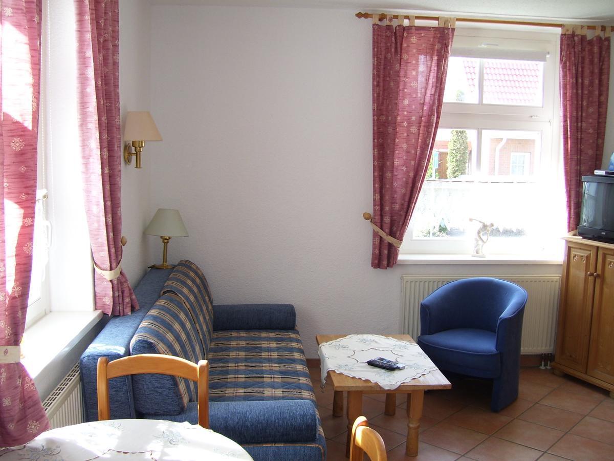 Pension Elmenhorst Elmenhorst/Lichtenhagen ภายนอก รูปภาพ